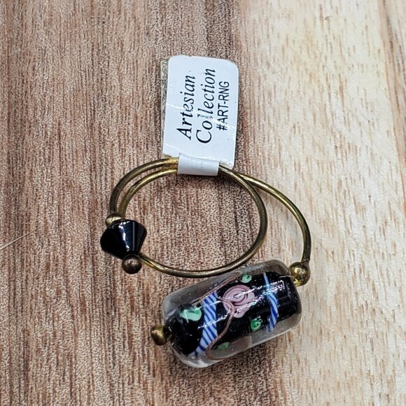 Handcrafted Wire Wrap Floral Glass Beaded Self Adjusting One Size Fits Most Ring - Picture 3 of 7